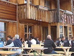 2e1ax_greenie_entry_sennaestube_s